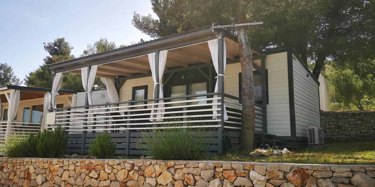 Mobile Home Lux Otok Murter Jezera Luaran gambar