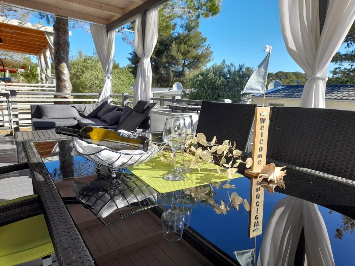 Mobile Home Lux Otok Murter Jezera Luaran gambar