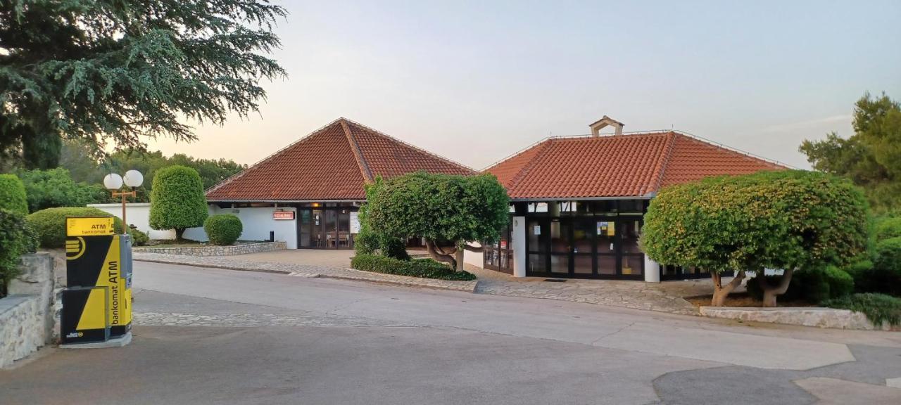 Mobile Home Lux Otok Murter Jezera Luaran gambar