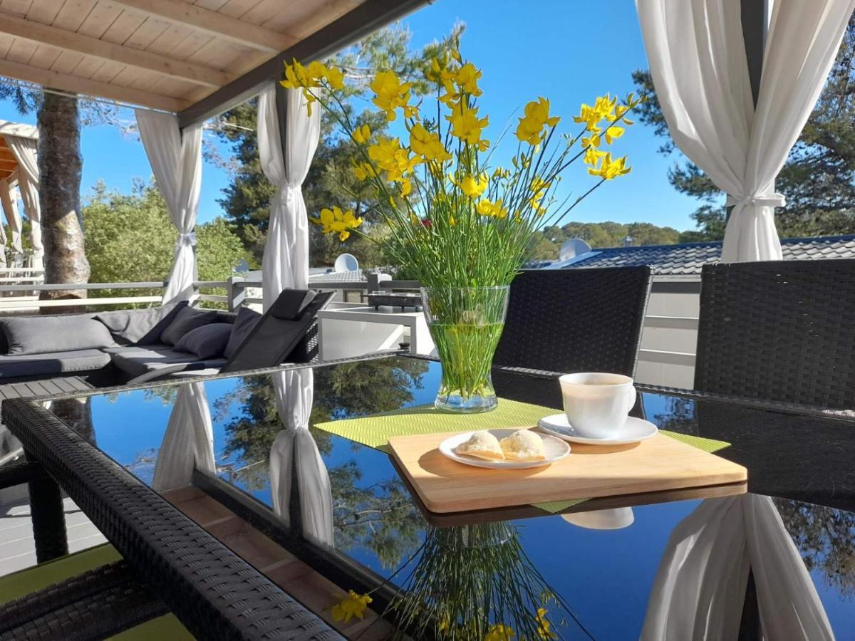 Mobile Home Lux Otok Murter Jezera Luaran gambar