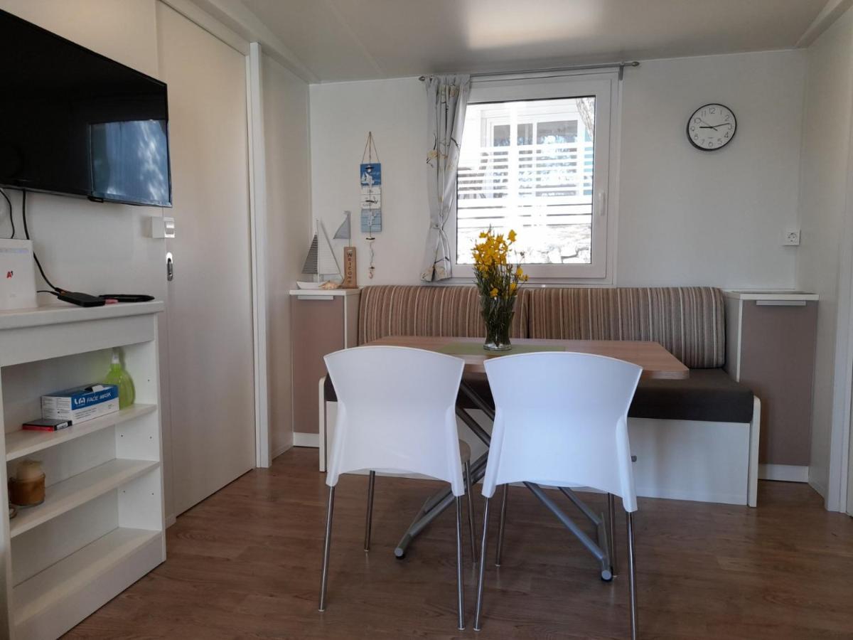 Mobile Home Lux Otok Murter Jezera Luaran gambar